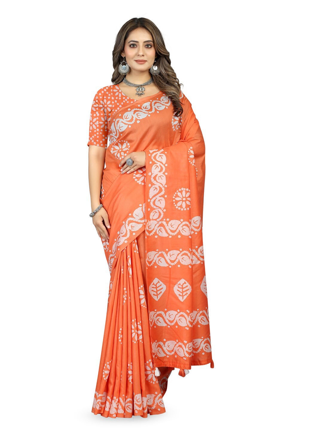 

Inithi Batik Printed Saree, Orange