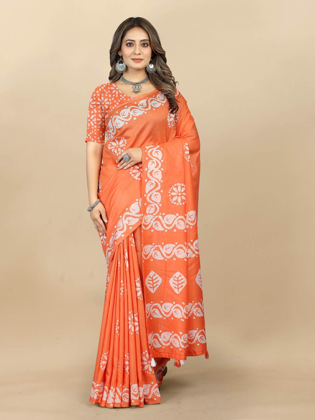 

Inithi Batik Printed Saree, Orange