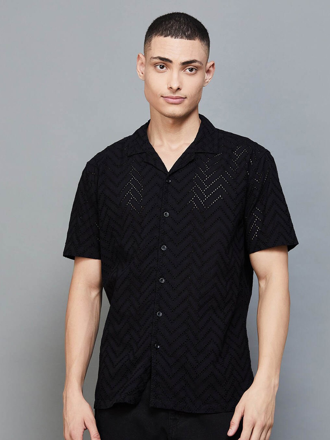 

Forca by Lifestyle Geometric Printed Cotton Opaque Casual Shirt, Black