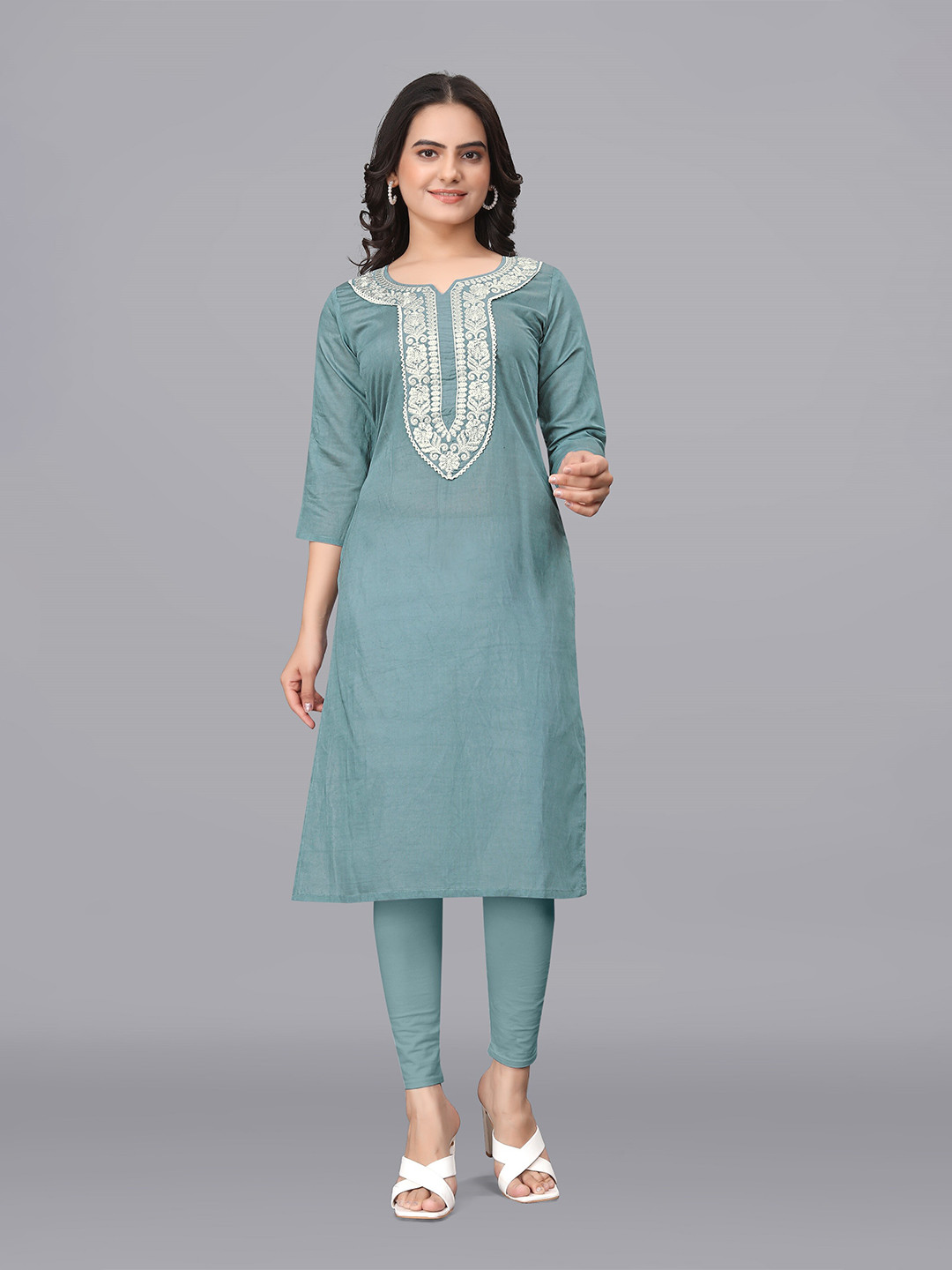 

OWO THE LABEL Floral Embroidered Straight Kurta, Grey