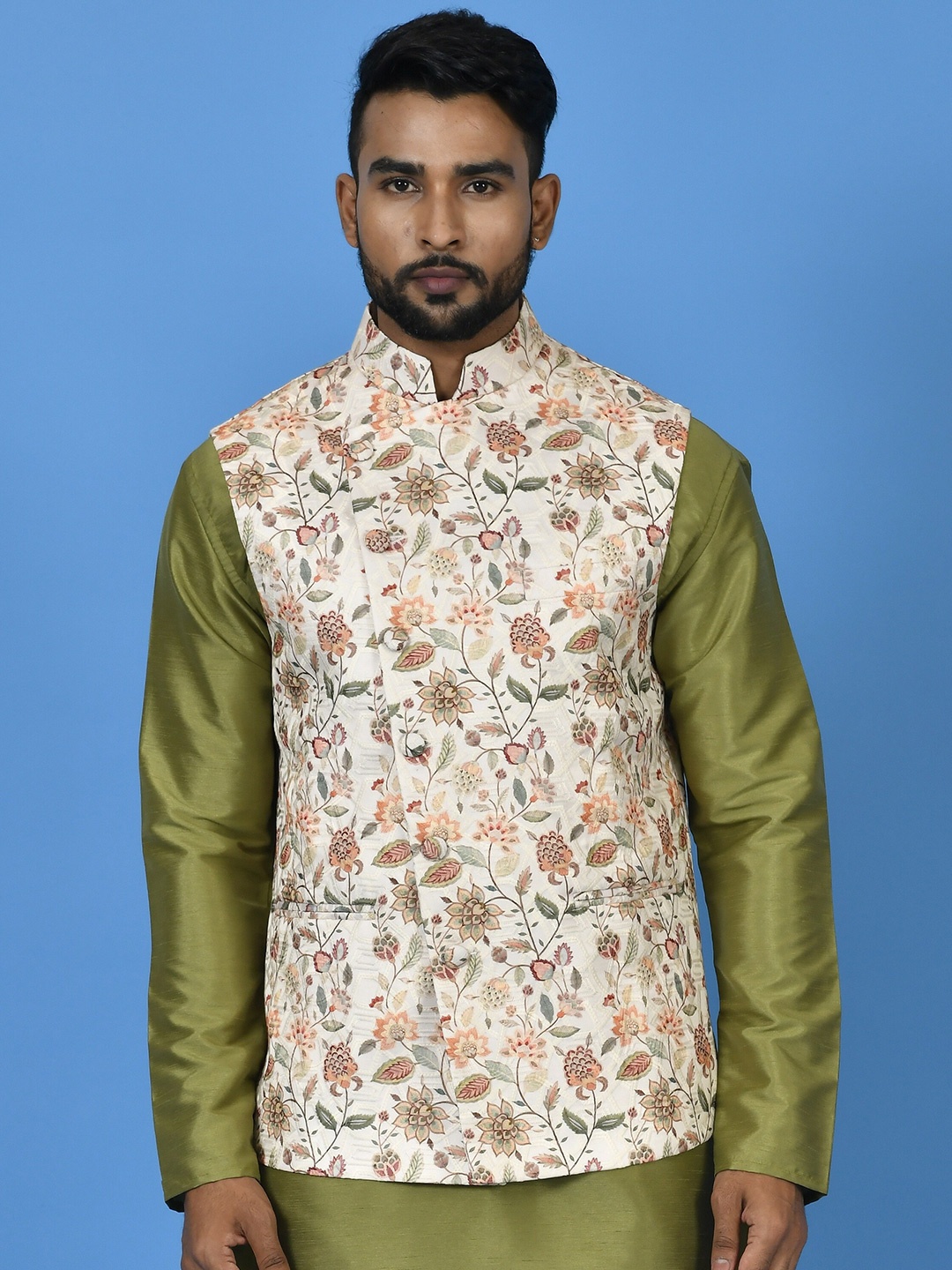

Simaaya Floral Printed Mandarin Collar Nehru Jacket, White