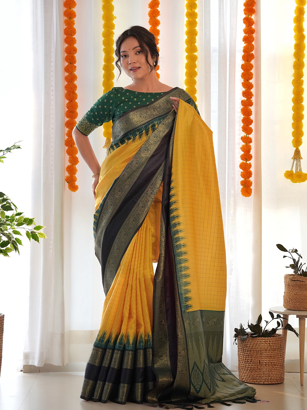 

Munir Checked Zari Silk Blend Ikat Saree, Yellow