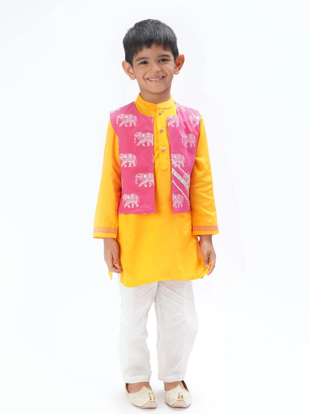 

LIL DRAMA Boys Ethnic Motifs Regular Kurta with Pyjamas, Yellow