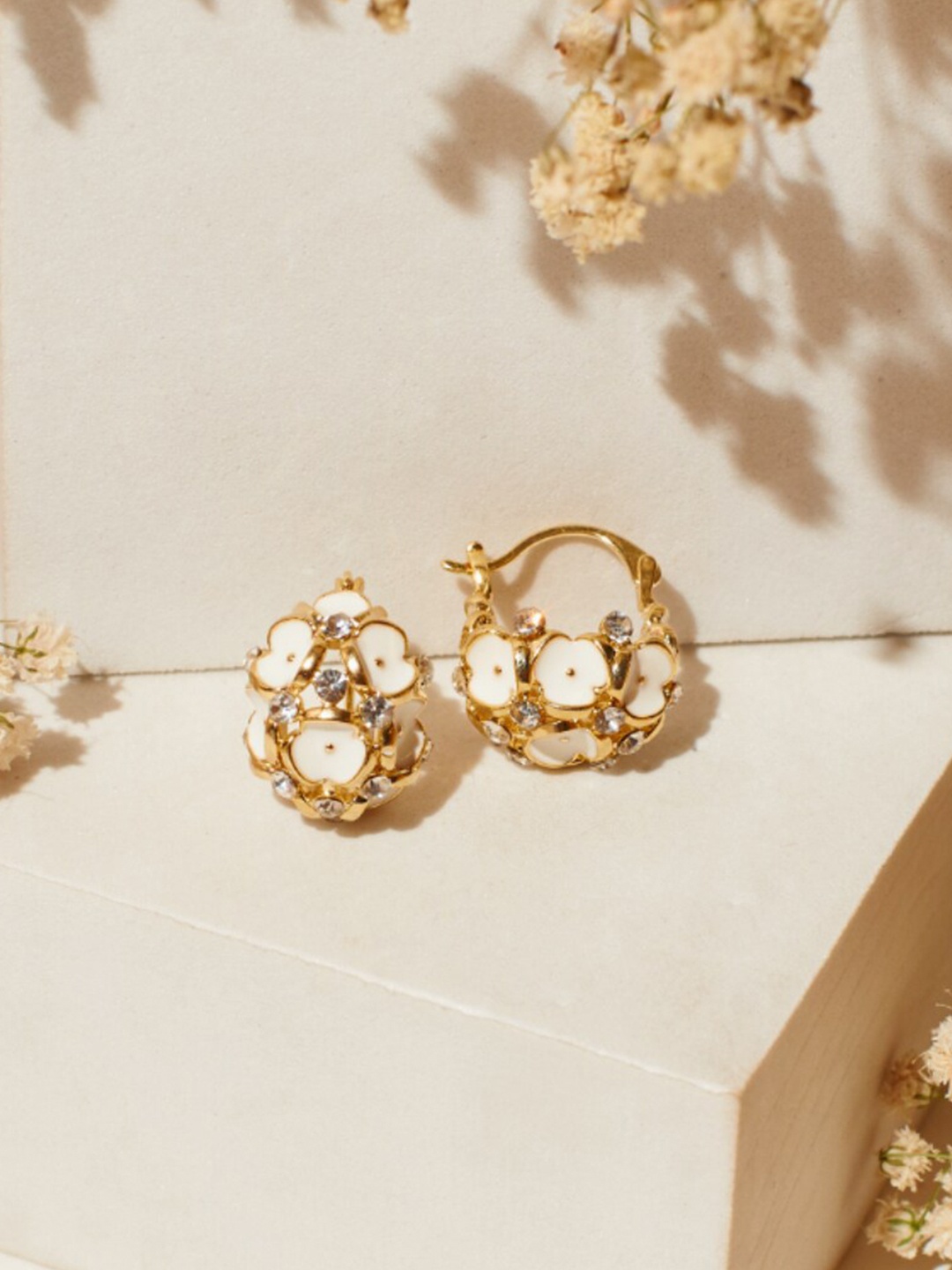 

SALTY 14k Gold-Plated Enameled Contemporary Hoop Earrings