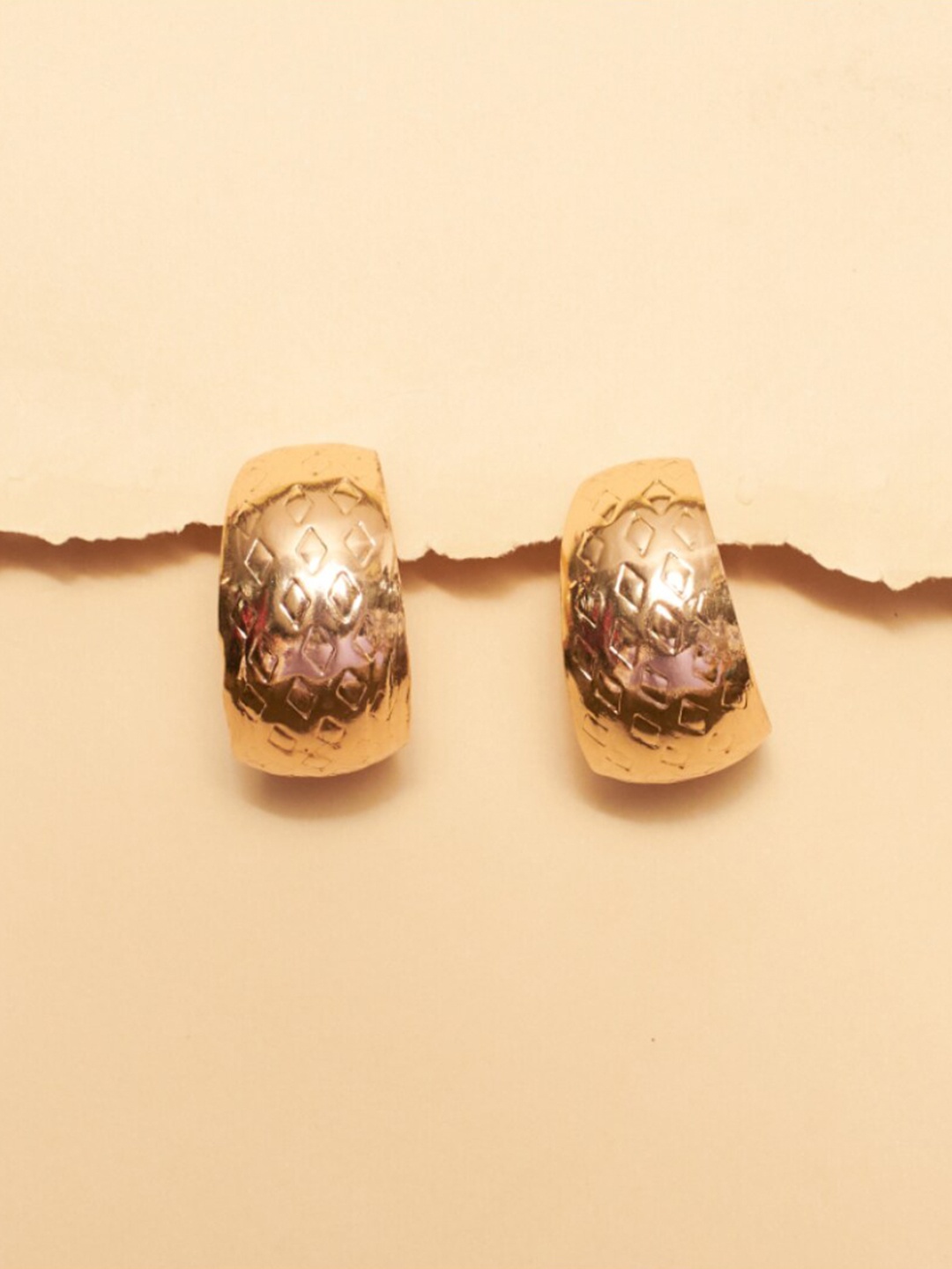 

SALTY Alloy Contemporary Hoop Earrings, Gold