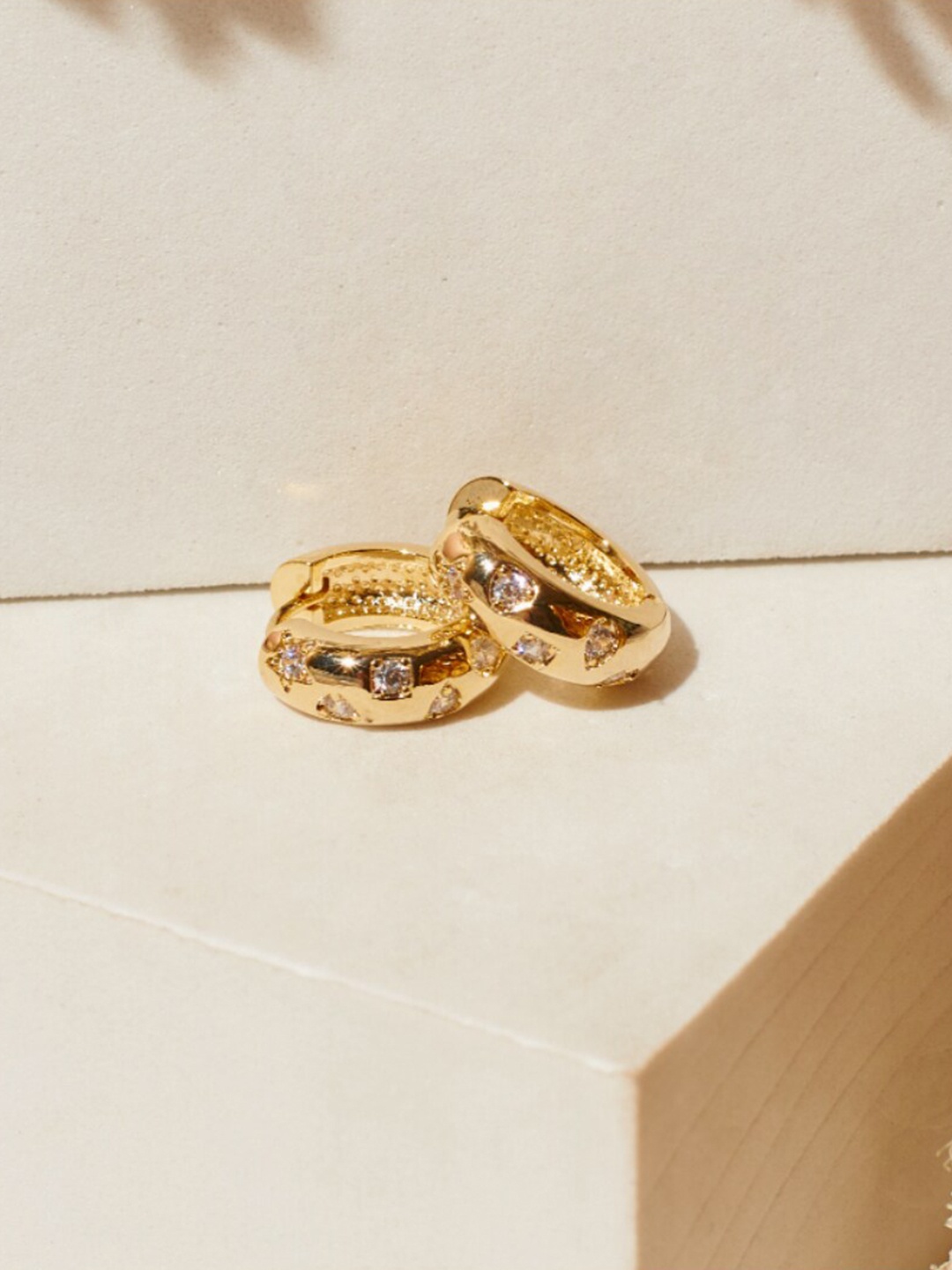 

SALTY Gold-Plated Contemporary Studs Earrings