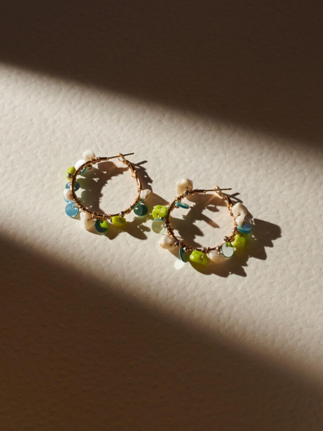 

SALTY Artificial Stones-Studded & Beaded Hoop Earrings, Gold