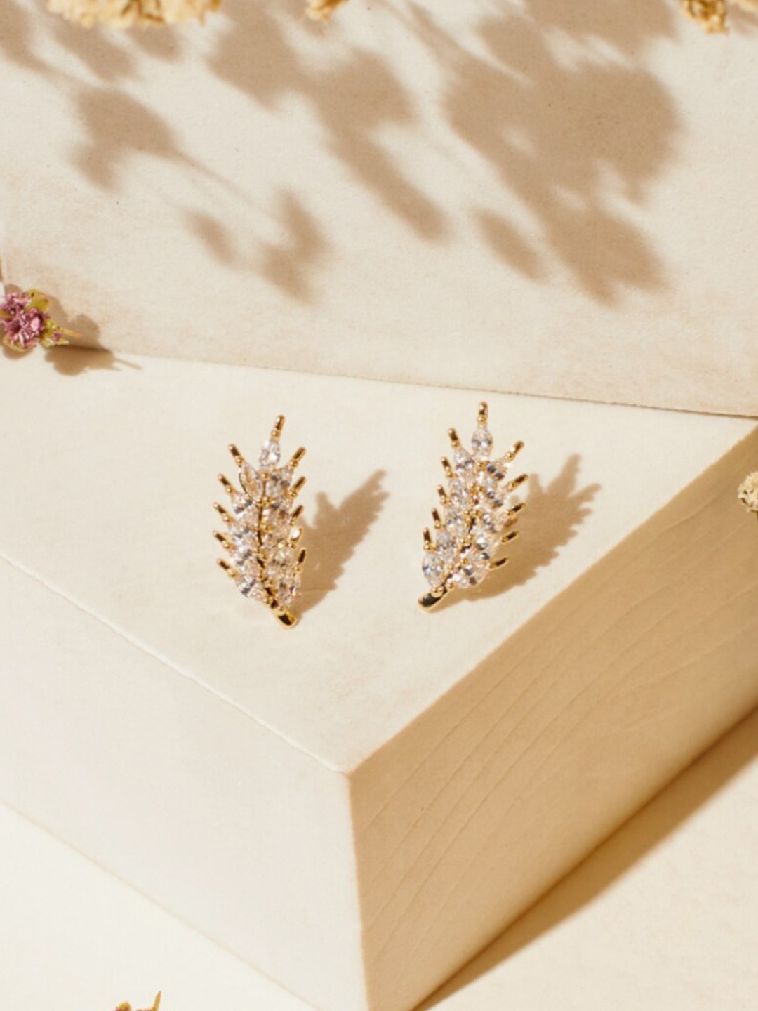 

SALTY Gold-Plated Floral Studs
