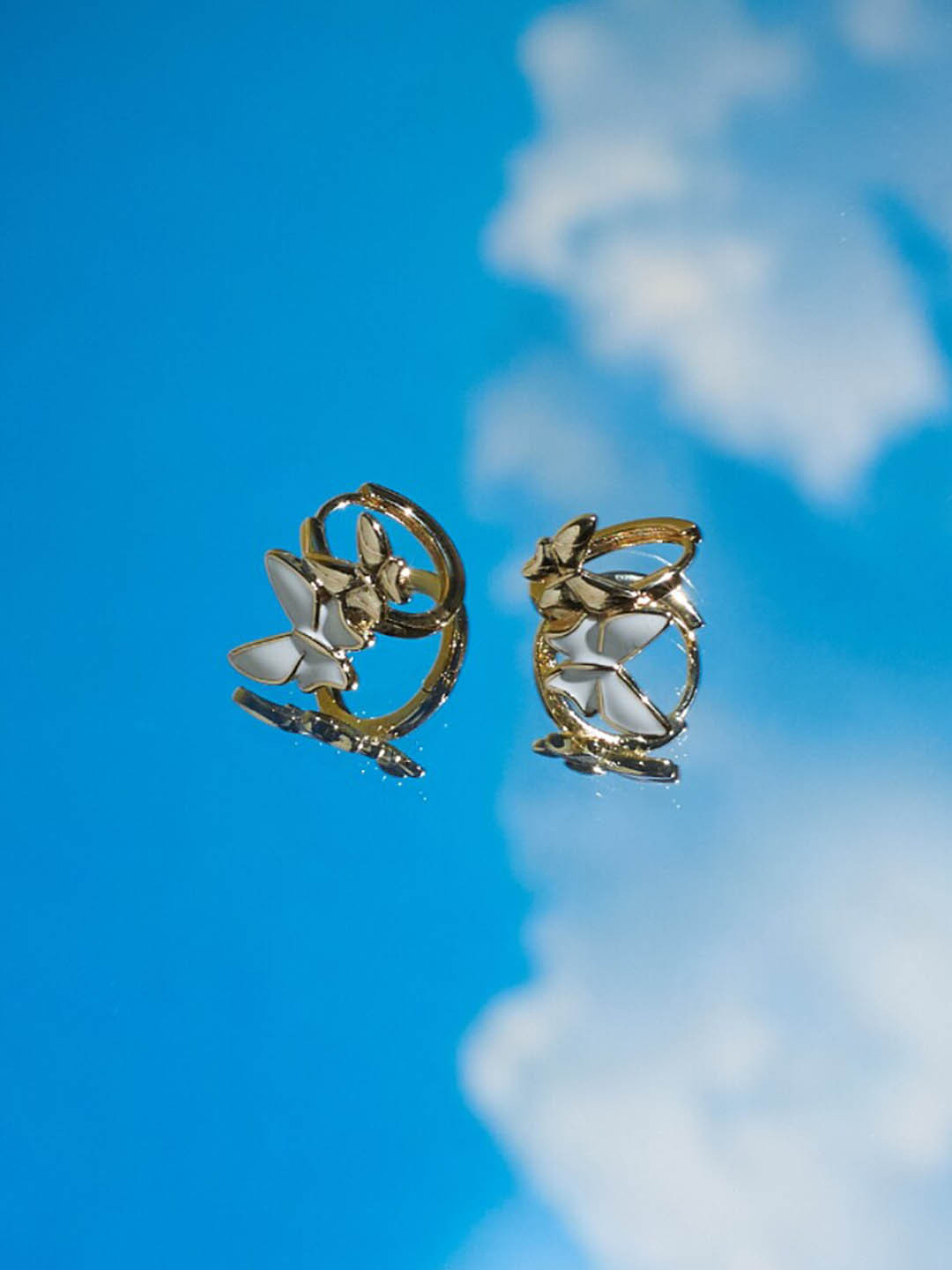 

SALTY Gold-Toned Contemporary Hoop Earrings
