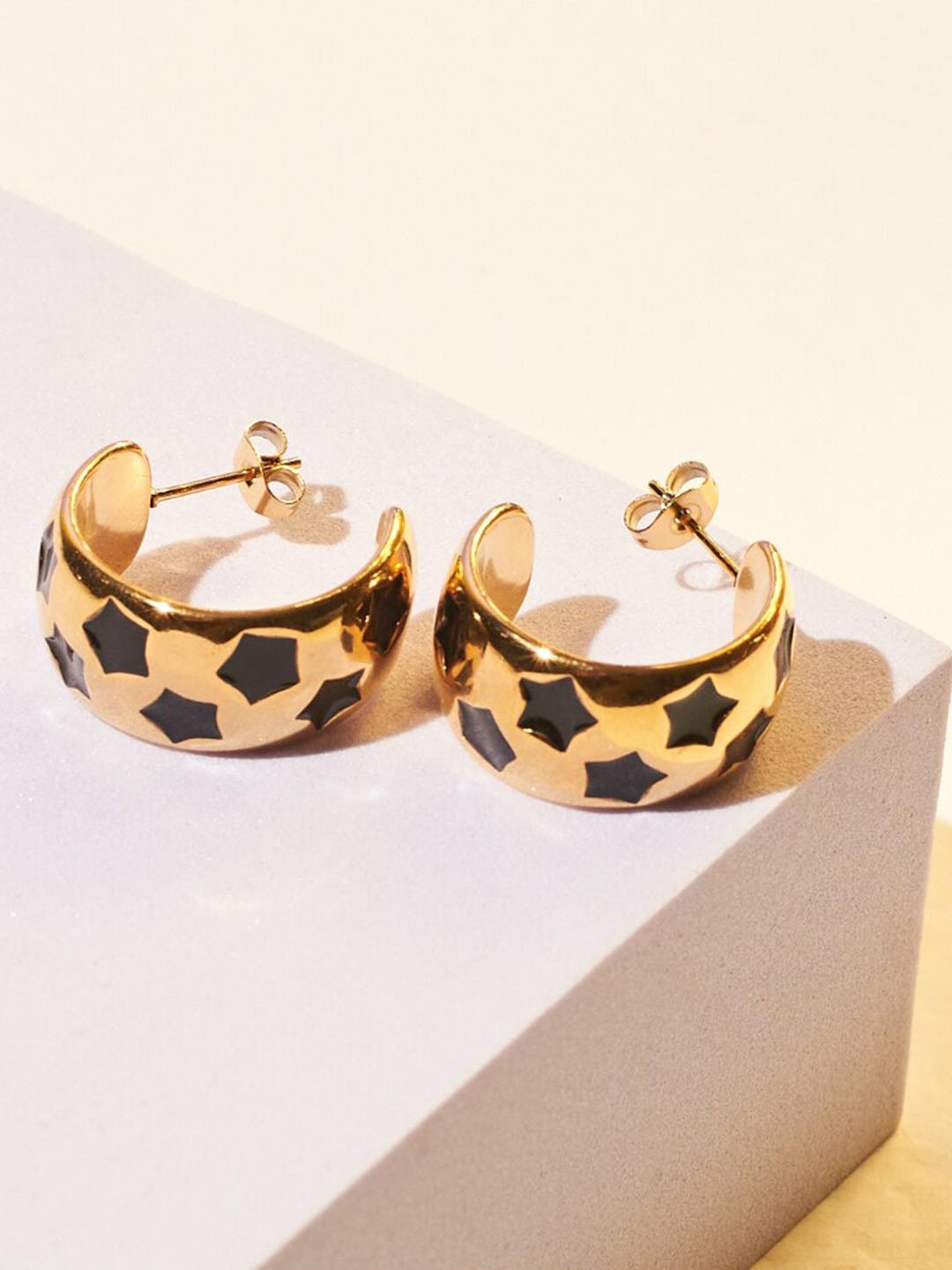 

SALTY Gold-Plated Half Hoop Earrings