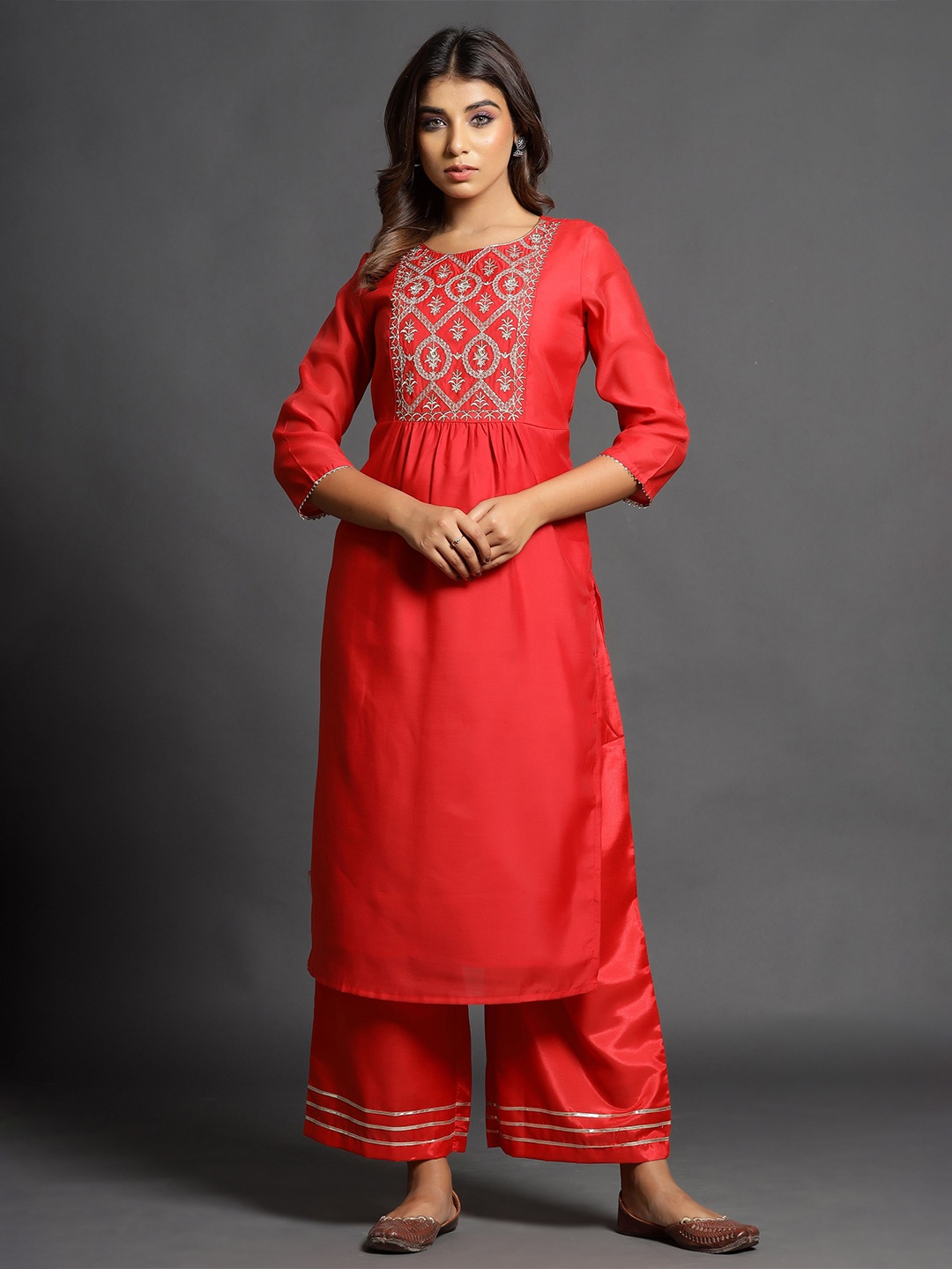 

MAIYEE Ethnic Motifs Yoke Design Thread Work Chanderi Cotton A-Line Kurta with Palazzos, Red