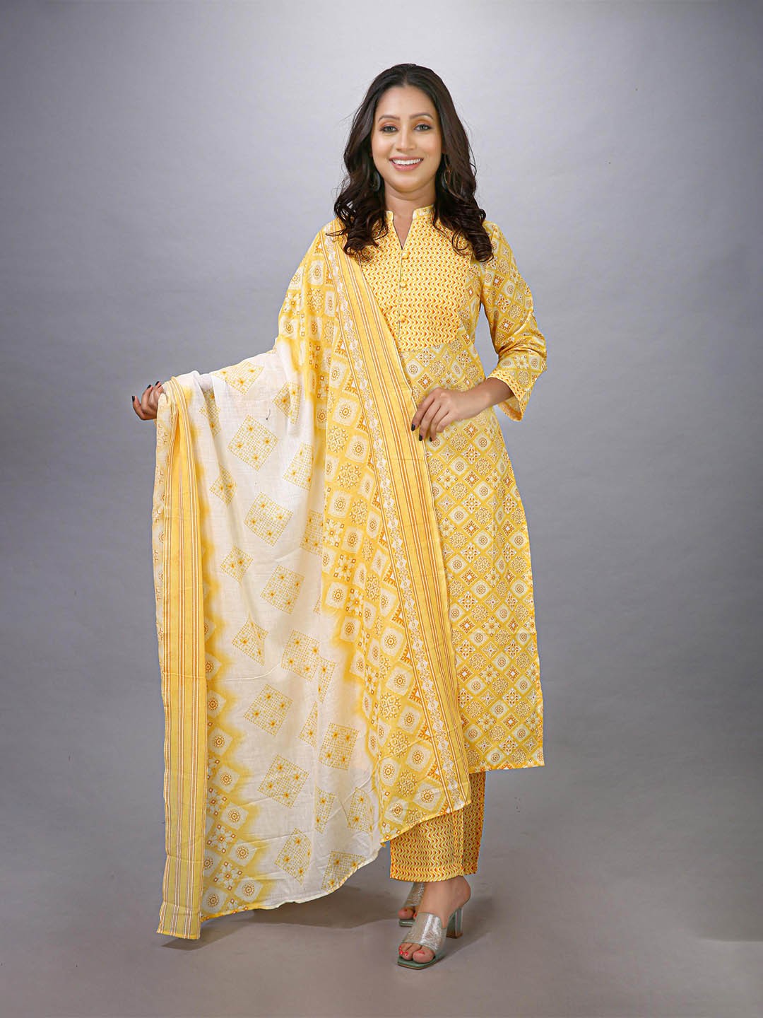 

MAIYEE Ethnic Motifs Printed Mandarin Collar Straight Kurta & Palazzos With Dupatta, Yellow