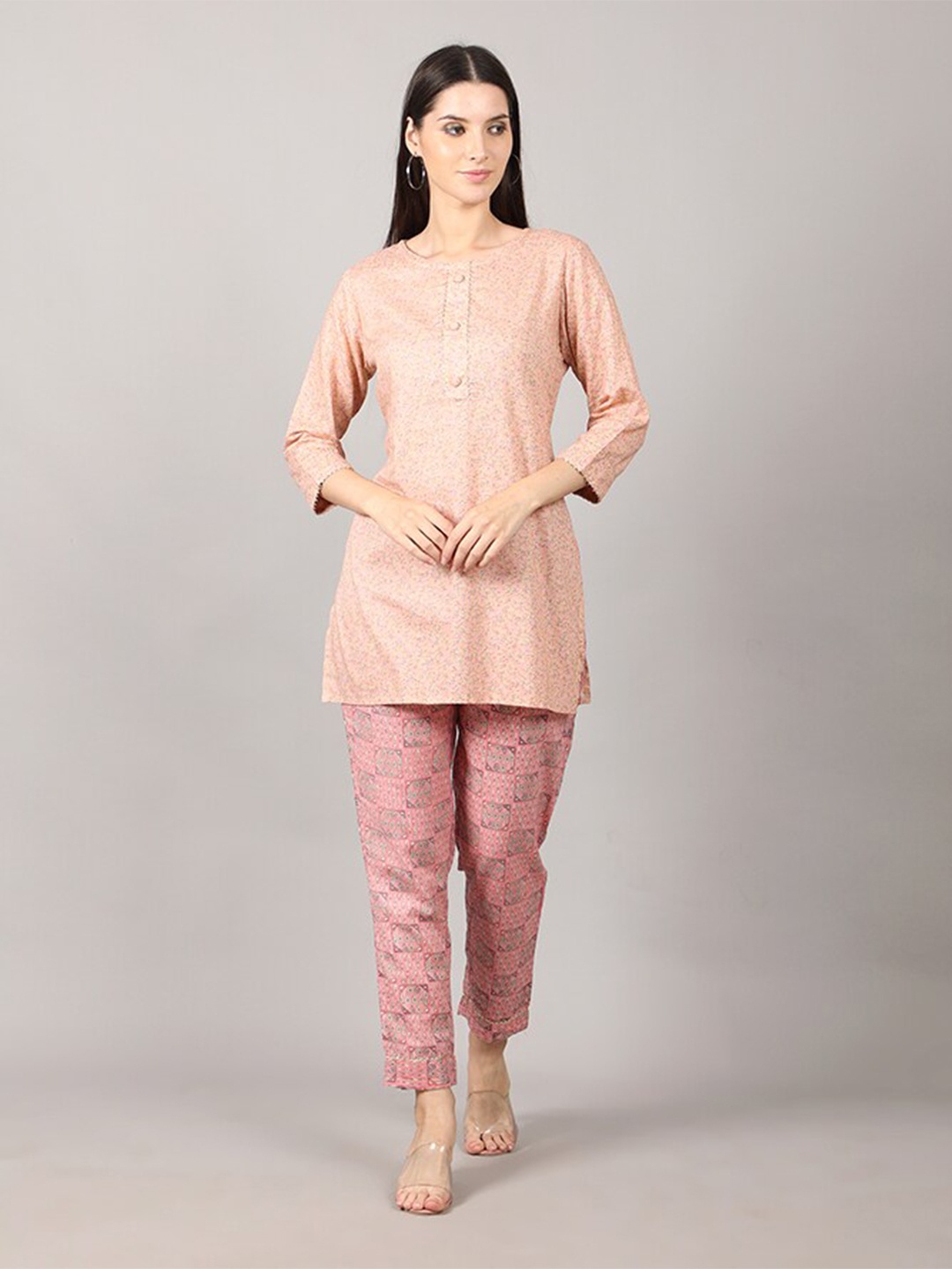 

MAIYEE Floral Printed Pure Cotton Straight Kurta with Trouser, Pink