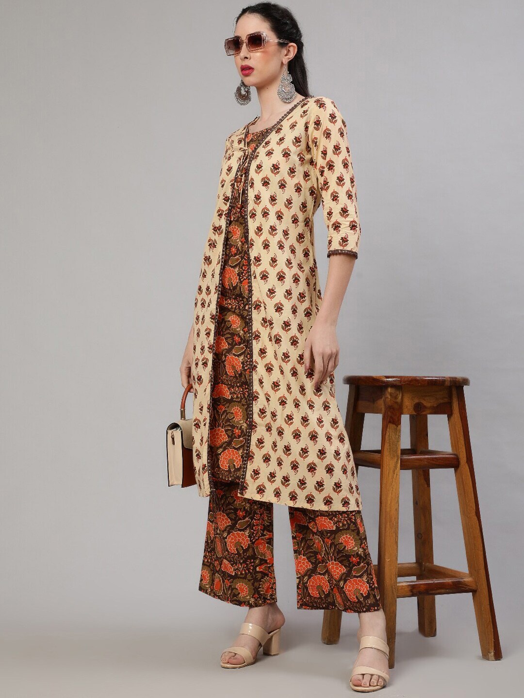 

Anouk Floral Printed Regular Pure Cotton Kurta with Palazzos, Brown