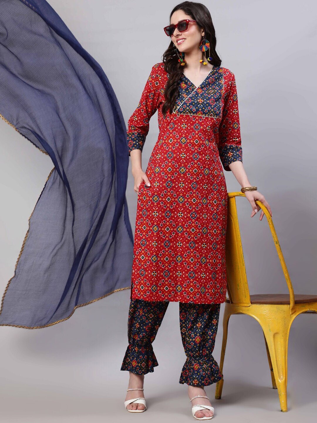 

Anouk Ethnic Motifs Printed Gotta Patti Pure Cotton Kurta with Trousers & Dupatta, Red