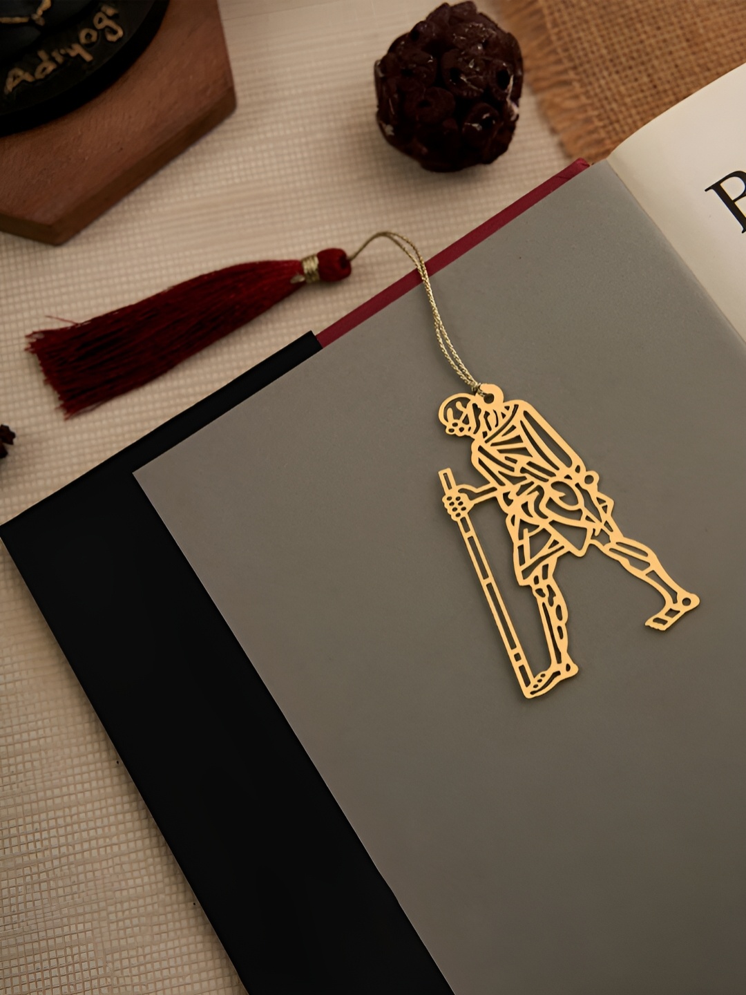 

DecorTwist Brass Gandhi Design Bookmark, Gold