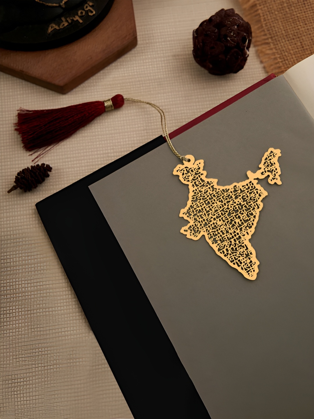

DecorTwist Brass India Map Design Bookmark, Gold