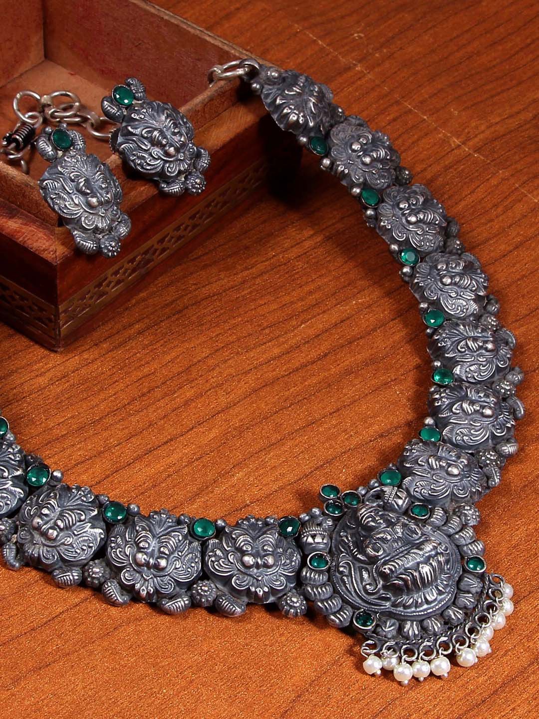 

VIRAASI Stone-Studded Oxidised Jewellery Set, Silver