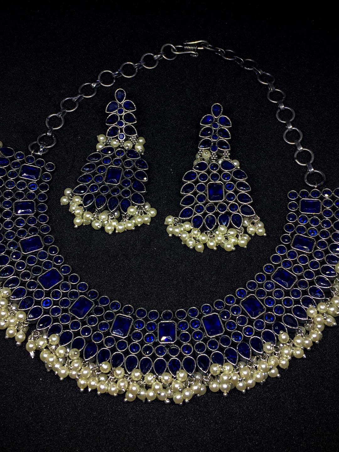 

VIRAASI Stone-Studded Jewellery Set, Silver