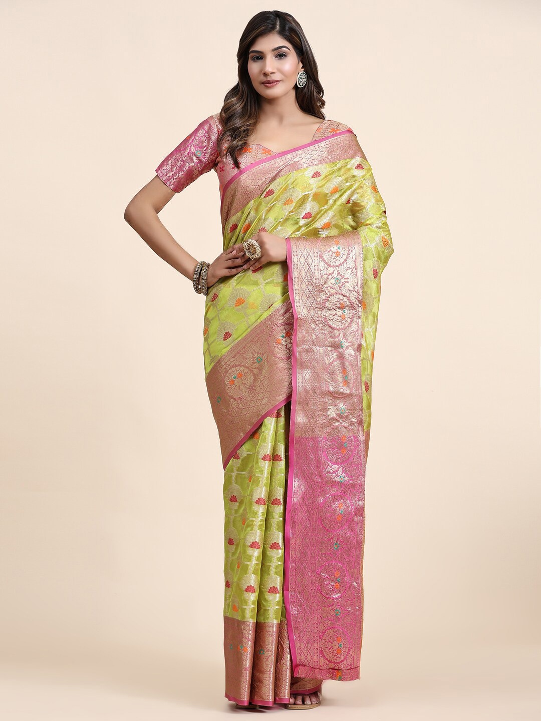 

KAPADIYA FAB Woven Design Zari Organza Banarasi Saree, Yellow