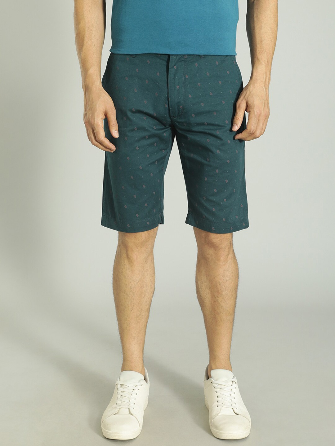 Indian Terrain Men Paisley Printed Mid-Rise Pure Cotton Chino Shorts, Blue