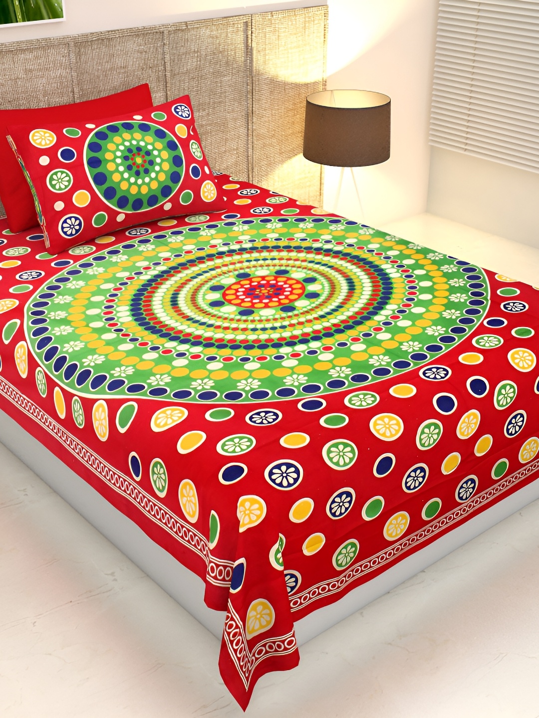 

UBANIA COLLECTION Red & Green Printed Cotton 144 TC Single Bedsheet 2 Pillow Covers