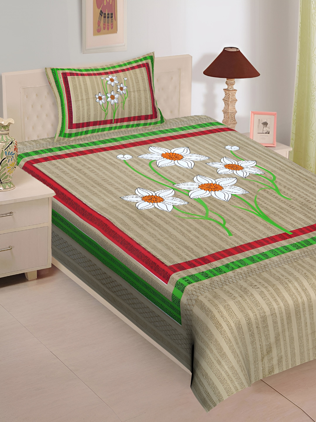 

UBANIA COLLECTION Grey & White Printed Cotton 144 TC Single Bedsheet With 1 Pillow Cover