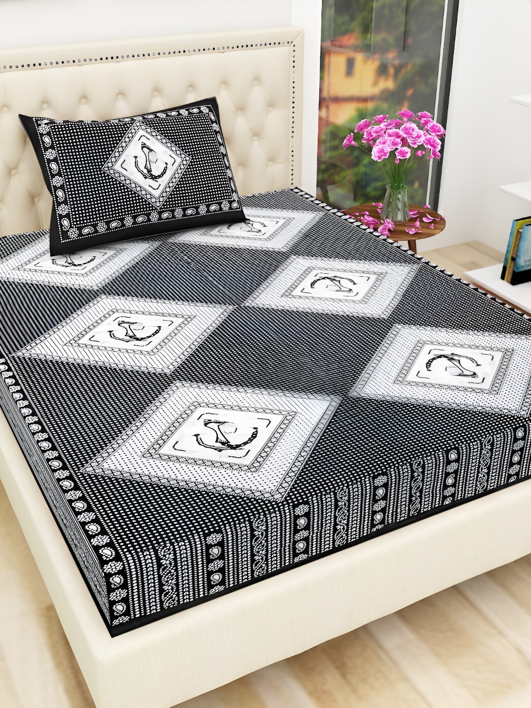 

UBANIA COLLECTION Black & White Printed Cotton 140 TC Single Bedsheet with 1 Pillow Cover