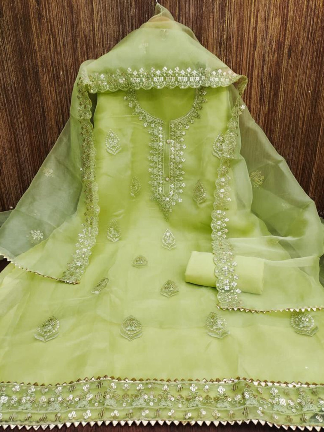 

ZEEPKART Ethnic Motifs Embroidered Sequinned Unstitched Dress Material, Green