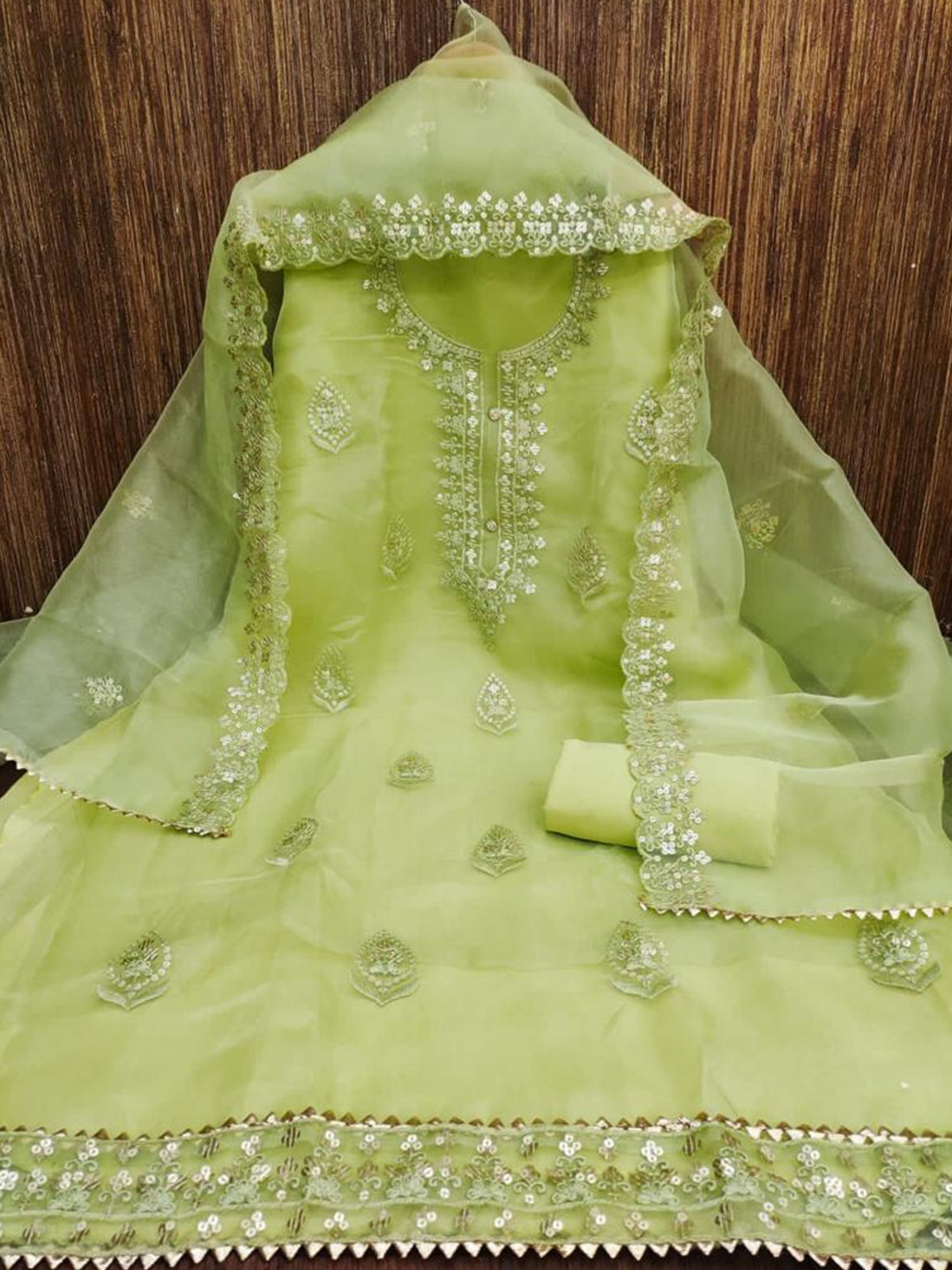 

ZEEPKART Ethnic Motifs Embroidered Sequined Organza Unstitched Dress Material, Green