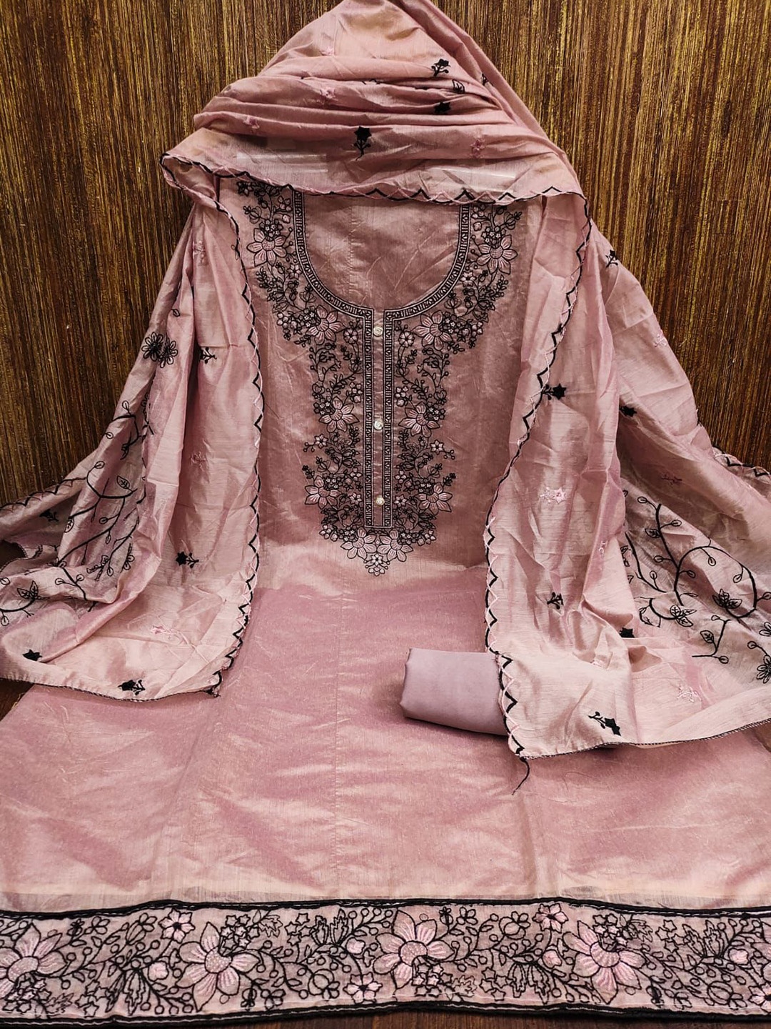 

ZEEPKART Floral Embroidered Unstitched Dress Material, Pink