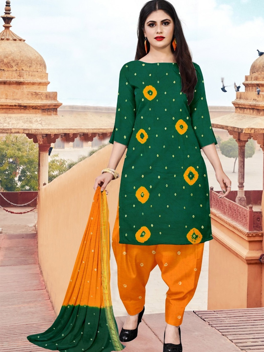 

ZEEPKART Bandhani Printed Unstitched Dress Material, Green