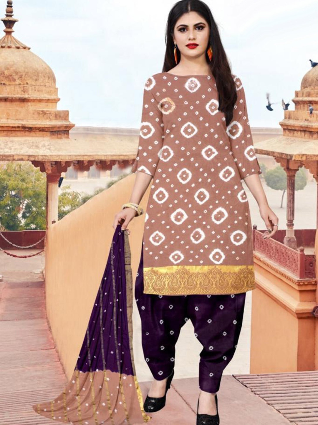 

ZEEPKART Bandhani Printed Zari Unstitched Dress Material, Brown