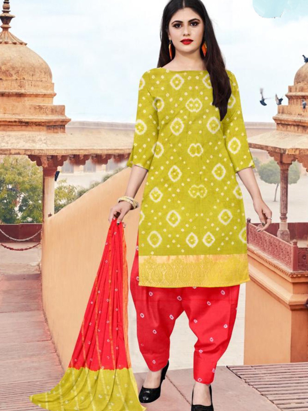 

ZEEPKART Bandhani Printed Unstitched Dress Material, Green