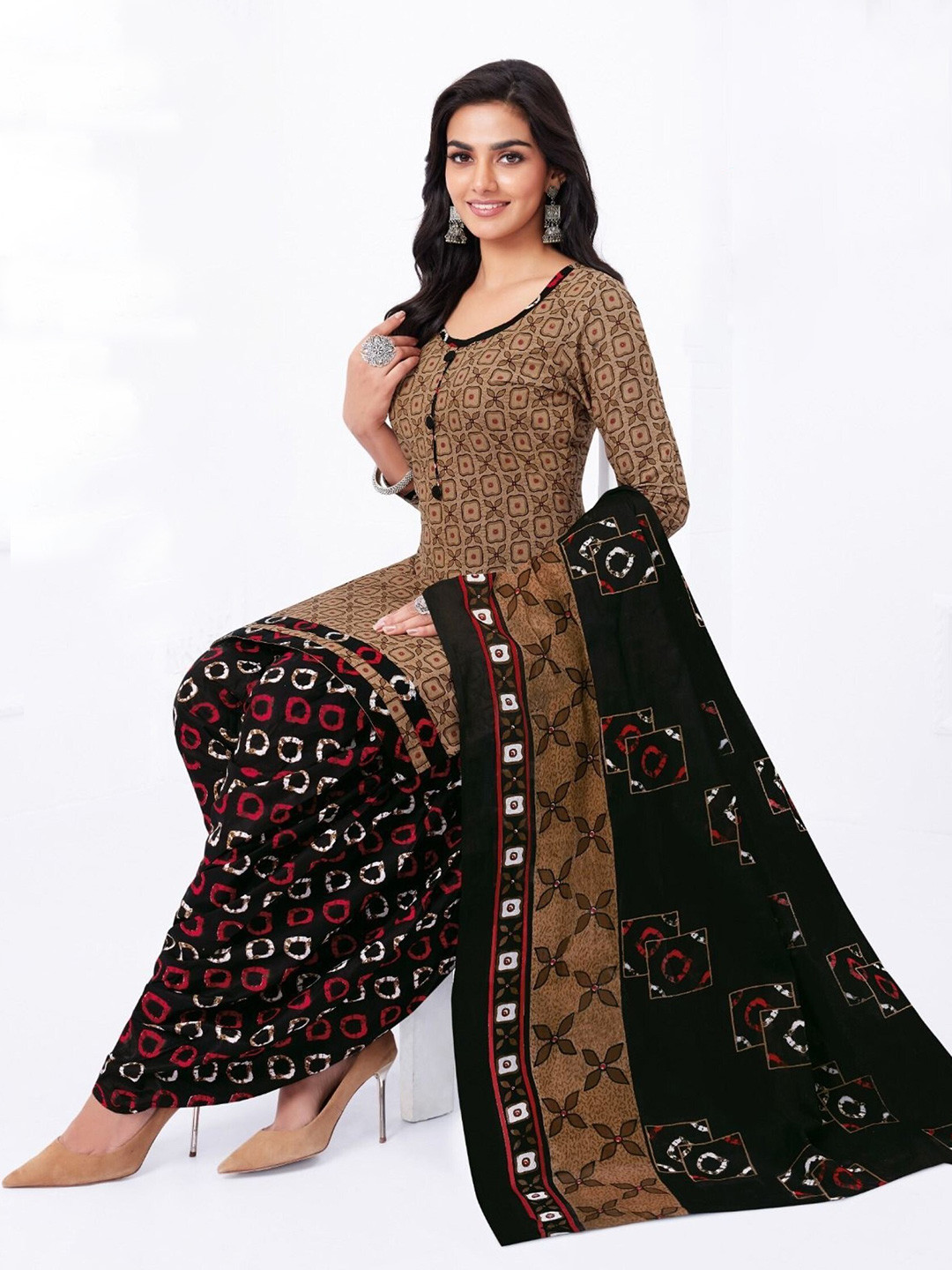 

ZEEPKART Abstract Printed Unstitched Dress Material, Brown