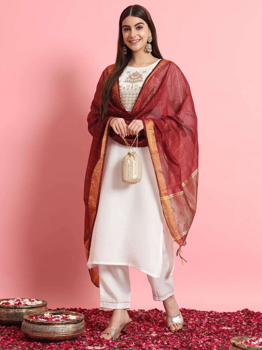 

VredeVogel Embroidered Regular Thread Work Kurta With Trousers & Dupatta, White