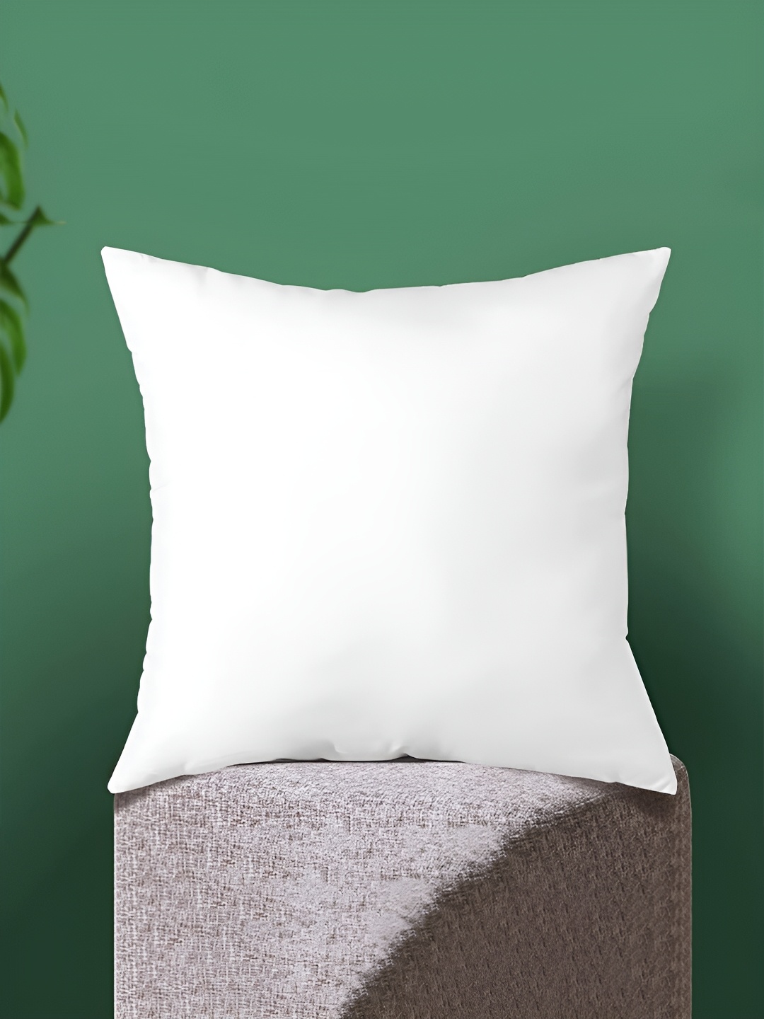 

SAJAVAT White Cotton Highly Insulated Cushions