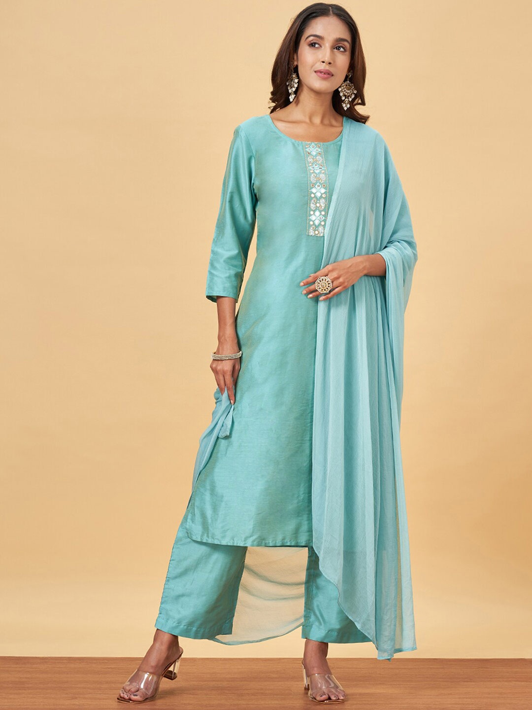 

YU by Pantaloons Paisley Yoke Design Regular Mirror Work Kurta With Trousers & Dupatta, Blue