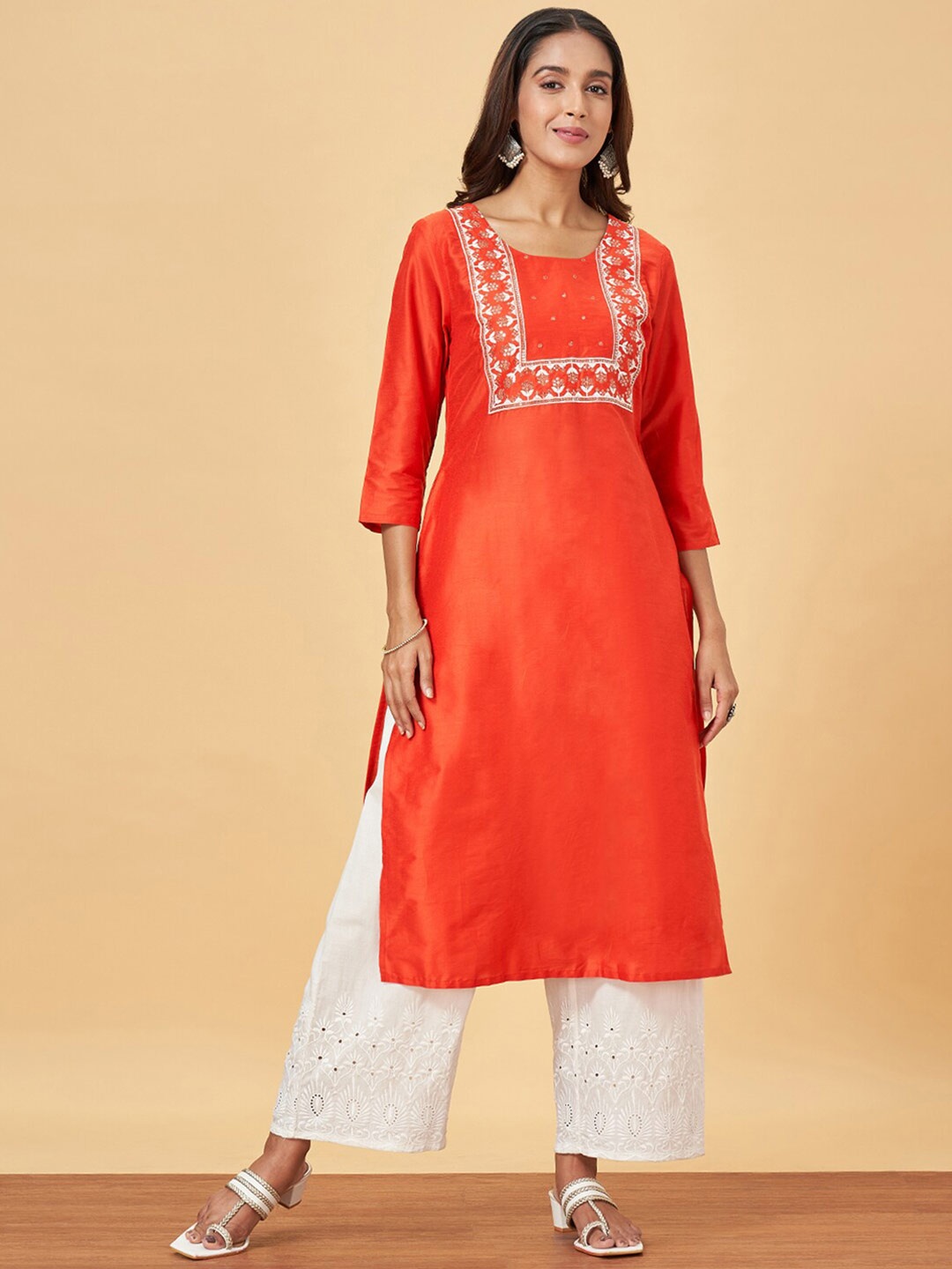 

YU by Pantaloons Floral Round Neck Yoke Design Gotta Patti Straight Kurta, Rust