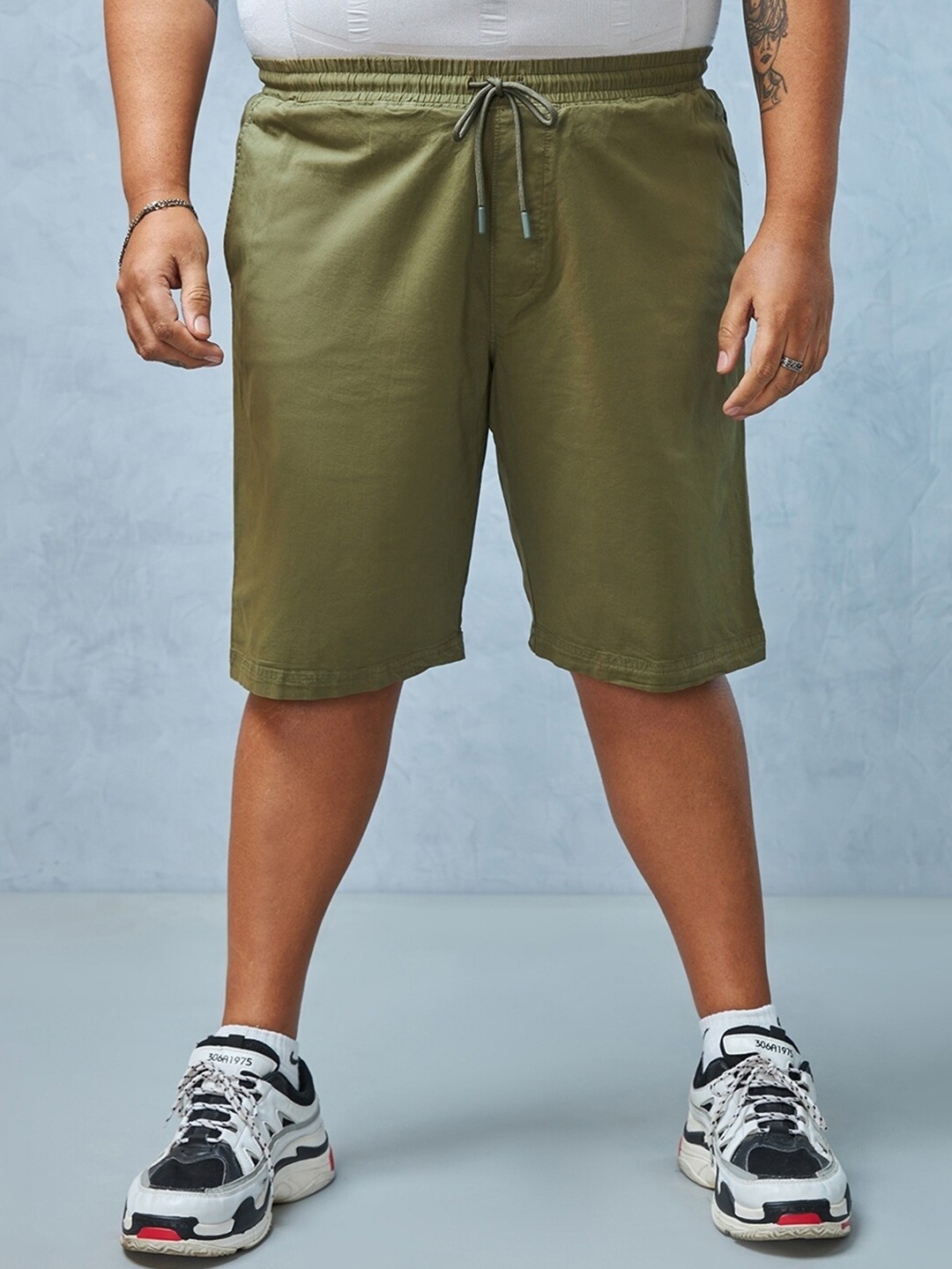 

Bewakoof Men Plus Size Shorts, Olive