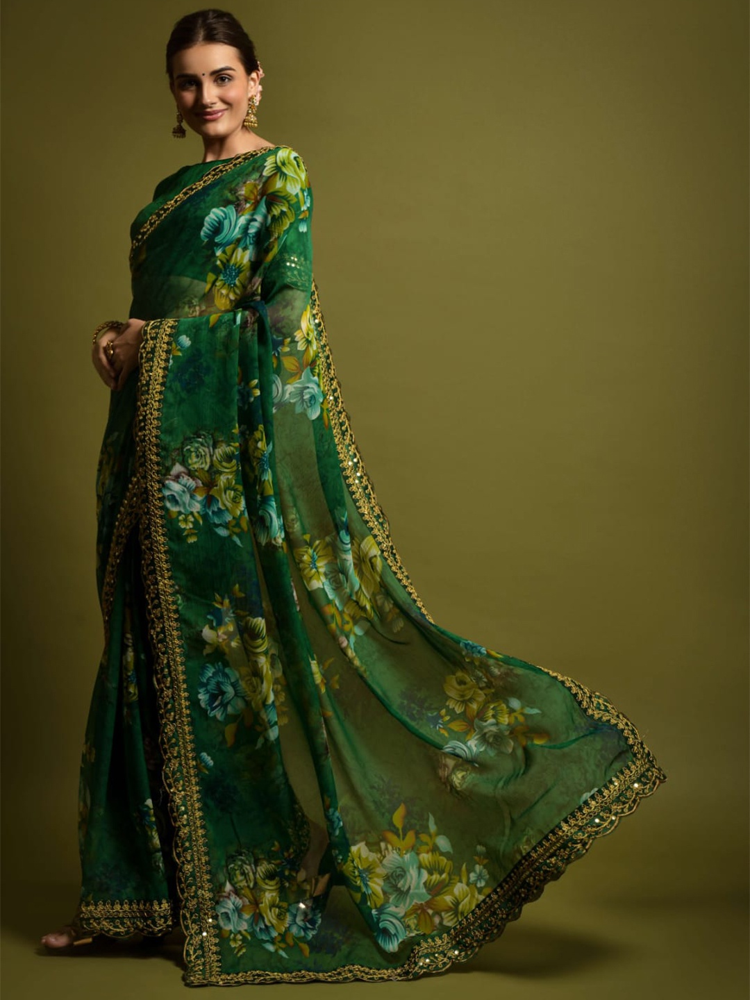 

J.KANJI Floral Printed Embroidered Zardozi Chettinad Saree, Green