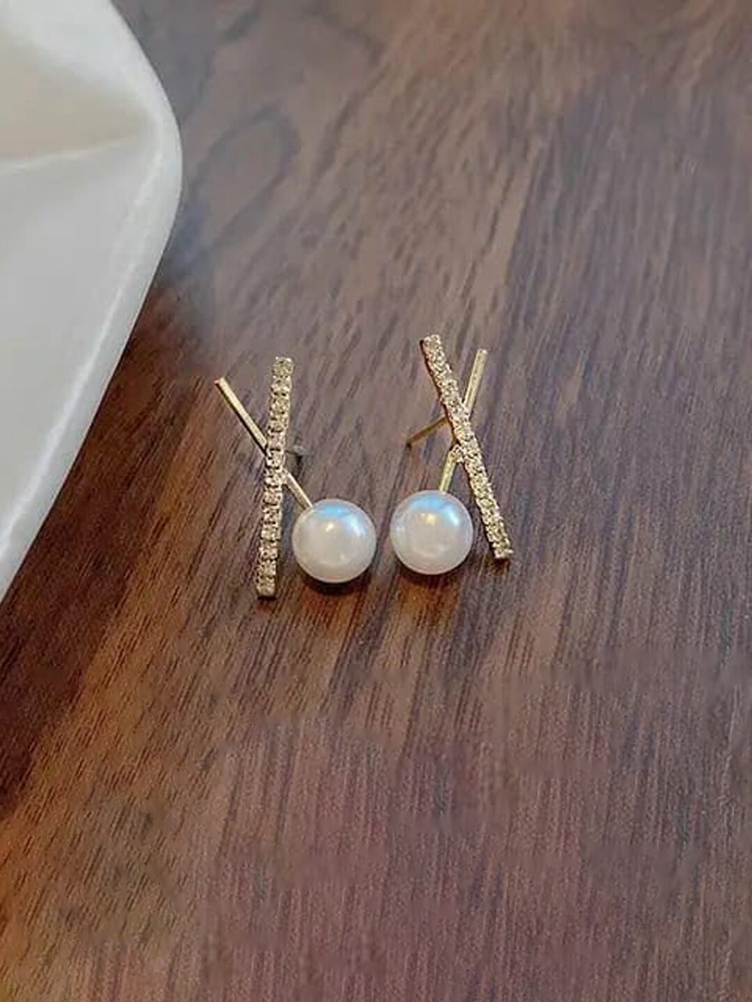 

FIMBUL Gold-Plated Pearl Beaded Earrings