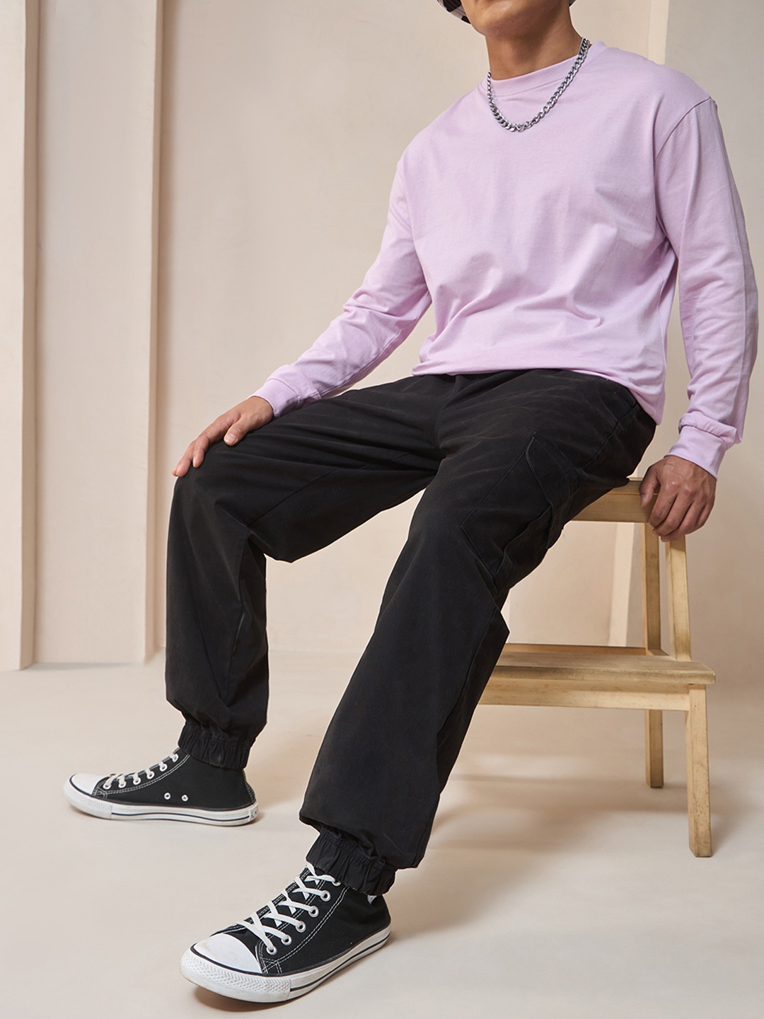 

Bewakoof Men Relaxed Oversized-Fit Cargo Jogger, Black