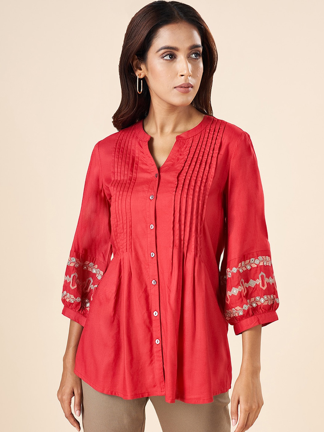 

AKKRITI BY PANTALOONS Mandarin Collar Embroidered Pleated Tunic, Rust