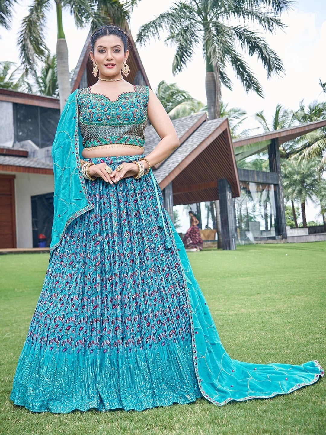 

Chandbaali Floral Embroidered Mirror Work Ready to Wear Lehenga & Blouse With Dupatta, Sea green