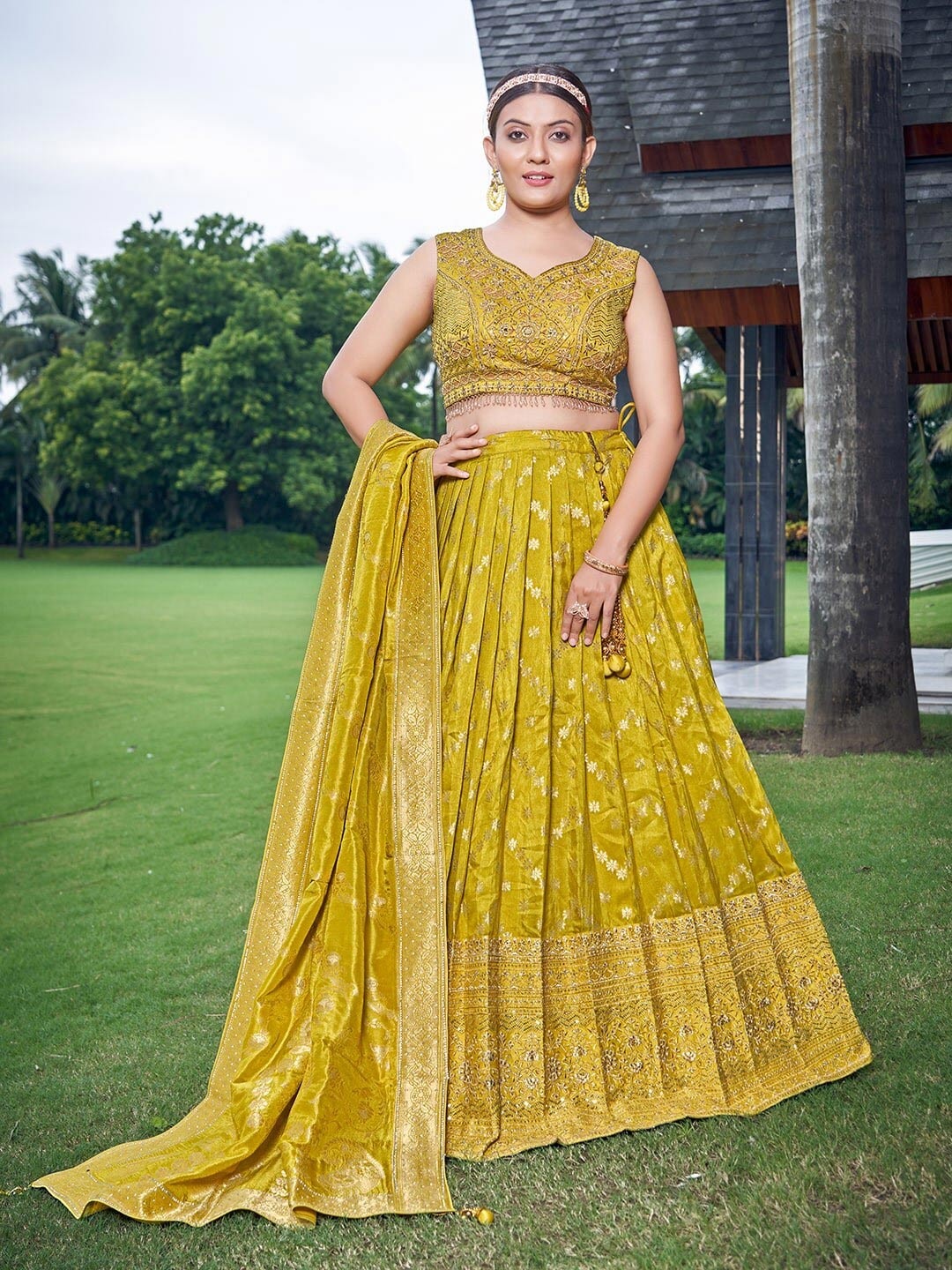 

Chandbaali Embroidered Thread Work Ready to Wear Lehenga & Blouse With Dupatta, Yellow