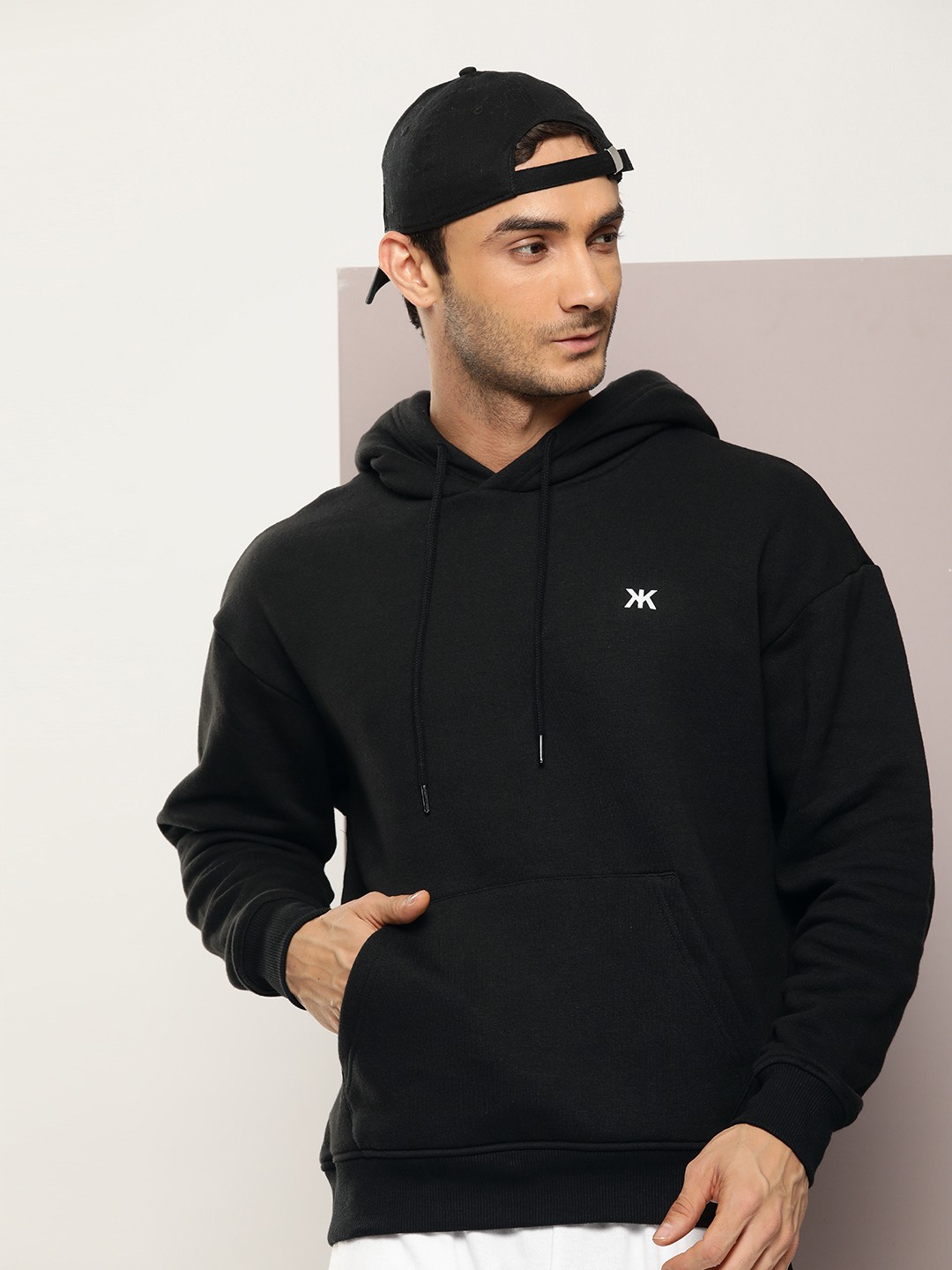 

Kook N Keech Men Solid Hooded Cotton Sweatshirt, Black
