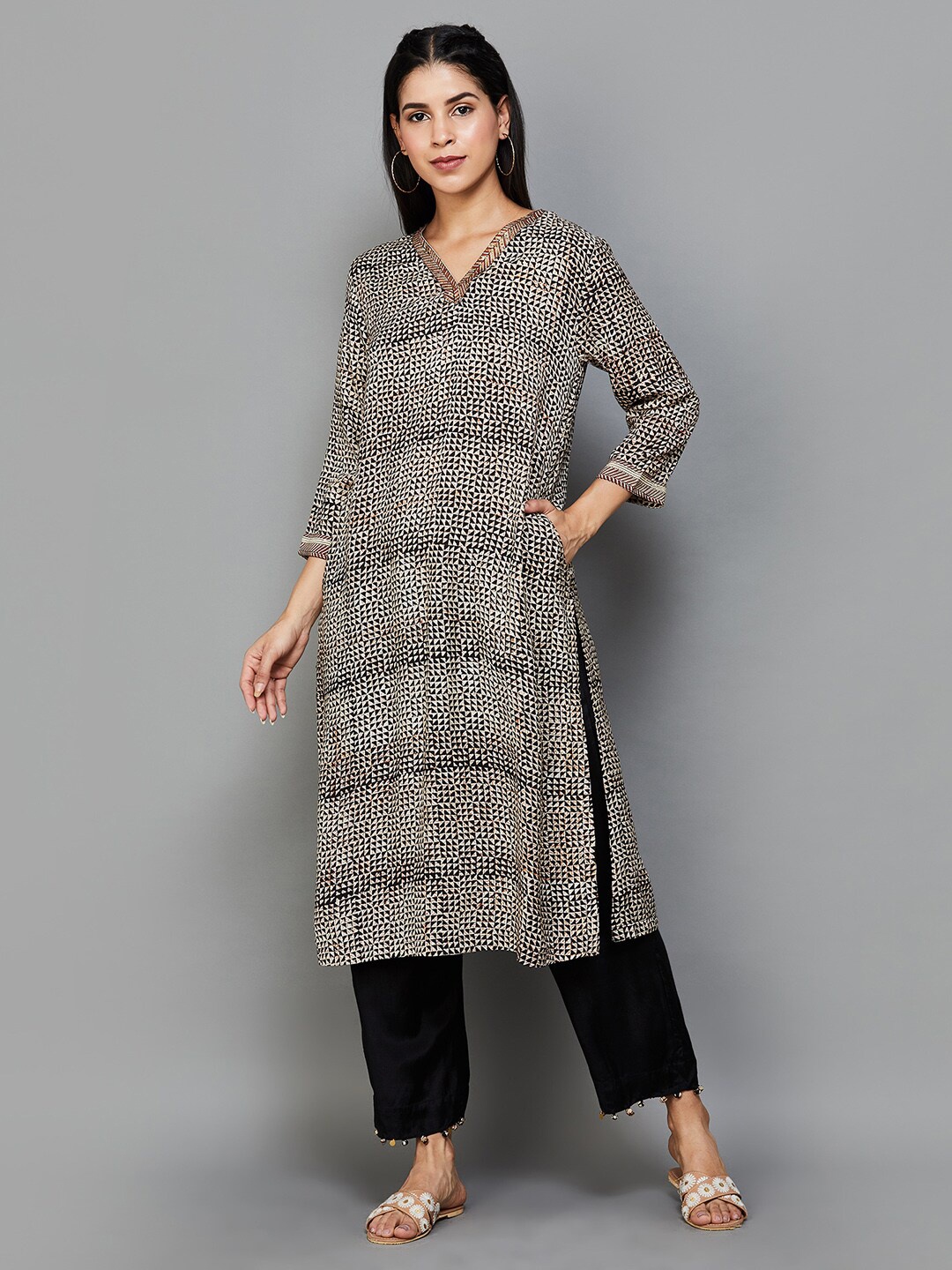 

Melange by Lifestyle Geometric Sequinned Kurta, Black