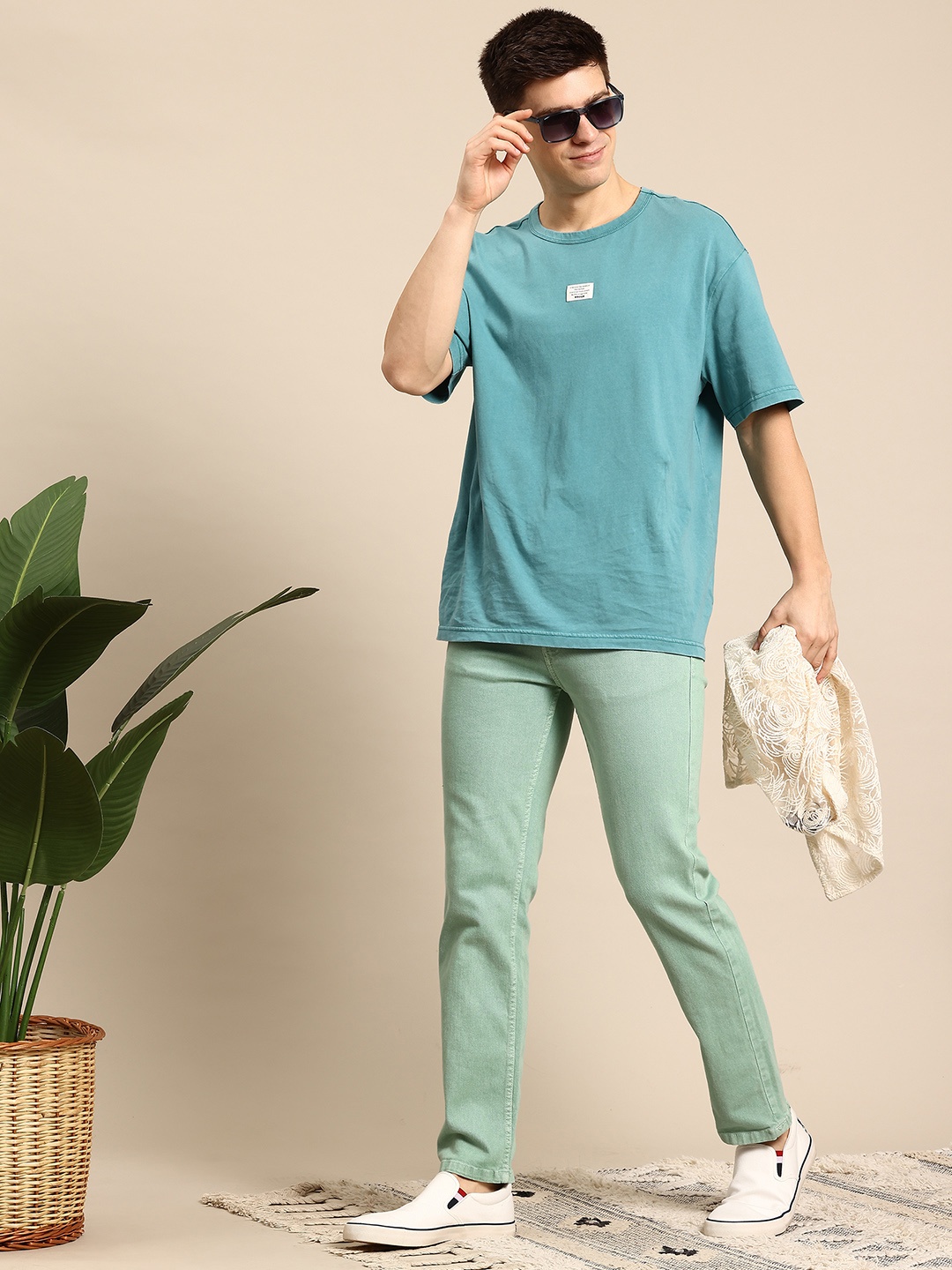 

Mast & Harbour Men Stretchable Jeans, Green