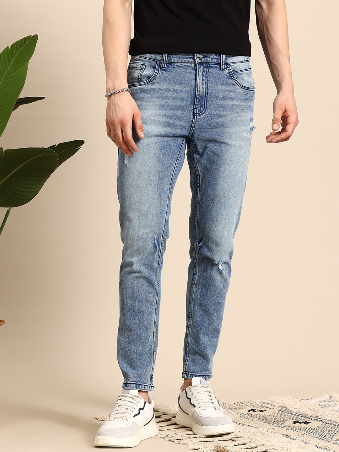 

Mast & Harbour Men Carrot Fit Jeans, Blue